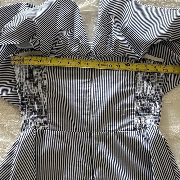 Stripe Flutter Overlay Blouse - Picture 11 of 11